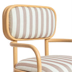 Chaise de salle à manger avec accoudoirs Dorine en lin rayé de performance et rotin