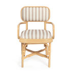 Chaise de salle à manger avec accoudoirs Dorine en lin rayé de performance et rotin
